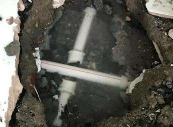 临沧阳台漏水维修公司为您分享楼上楼下漏水怎么处理